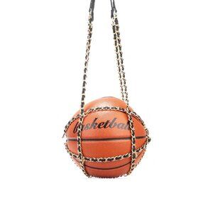 FREE THROW BASKETBALL SHAPE CLUTCH BAG-BROWN